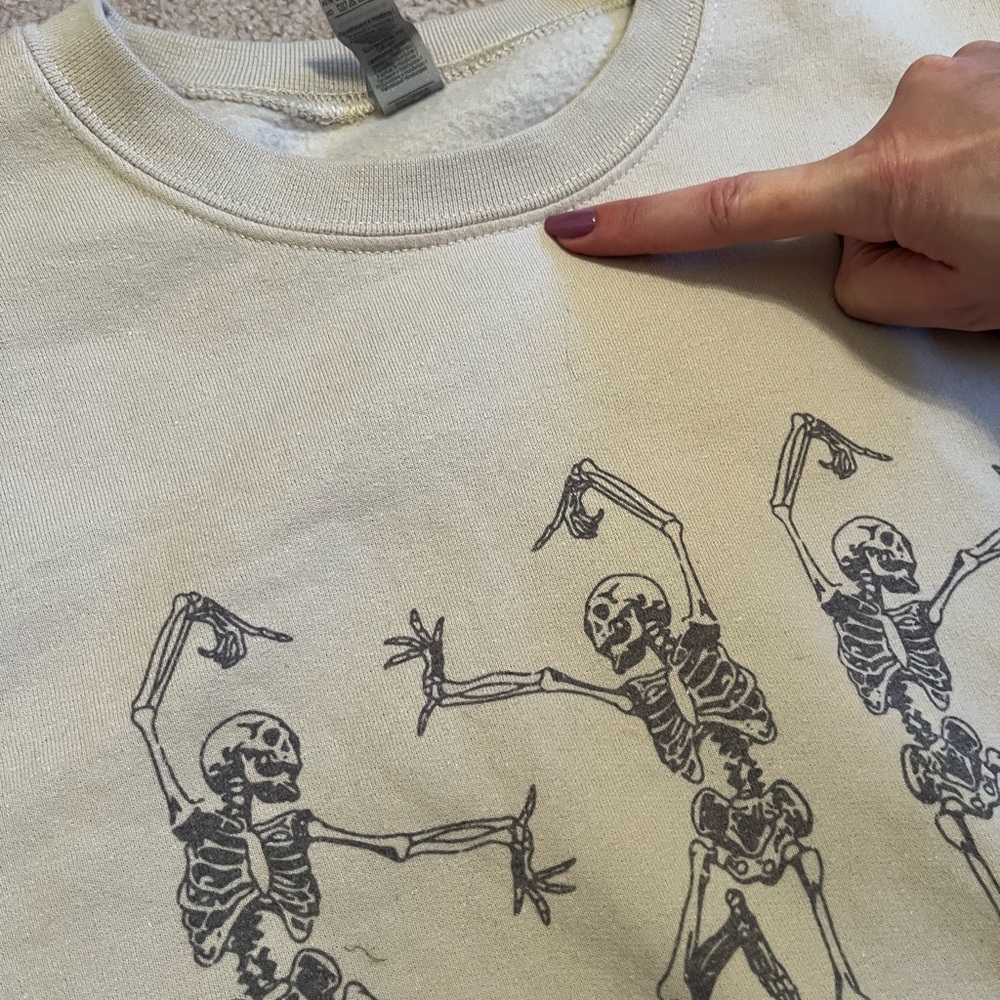 Skeleton Graphic Cream Sweatshirt
